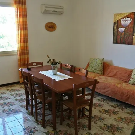 Gelvi Holiday home *